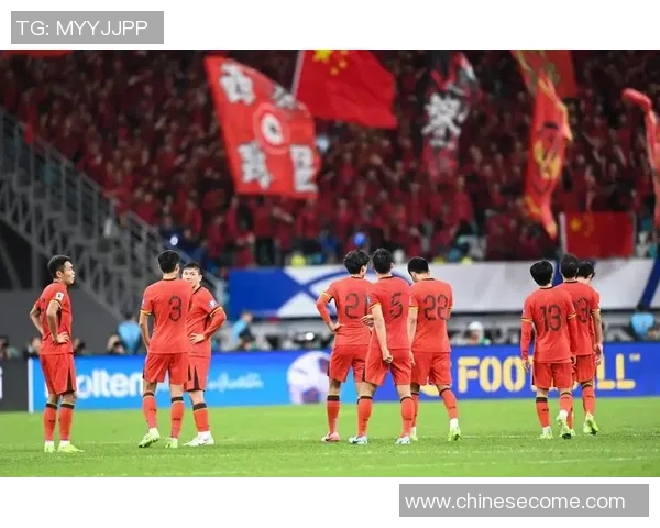 中国12强赛对决伊朗队全力争胜展现足球实力与激情 中国12强赛对决伊朗队全力争胜展现足球实力与激情