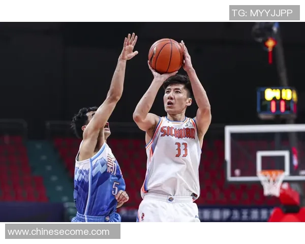 韩硕：从篮球场上的新星到职业生涯的多重挑战与成长之路